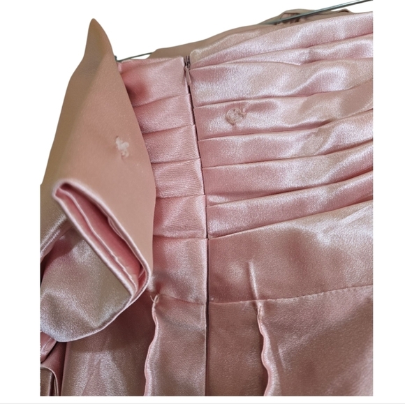 NWT LanTing Pink Satin Strapless Jumpsuit With Bowknot Back Medium Check Chart - Picture 10 of 12